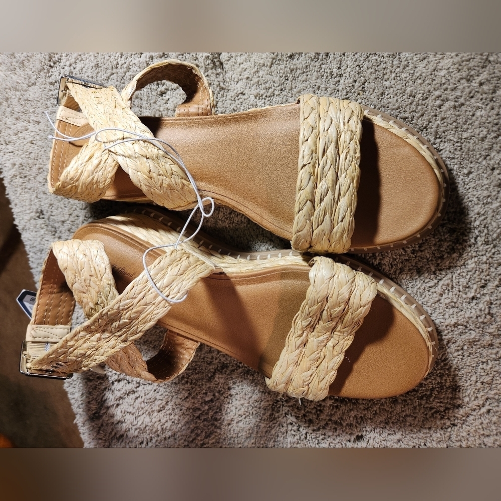 Women's Kayla Wedge Sandals   Memory Foam Insole Beige.